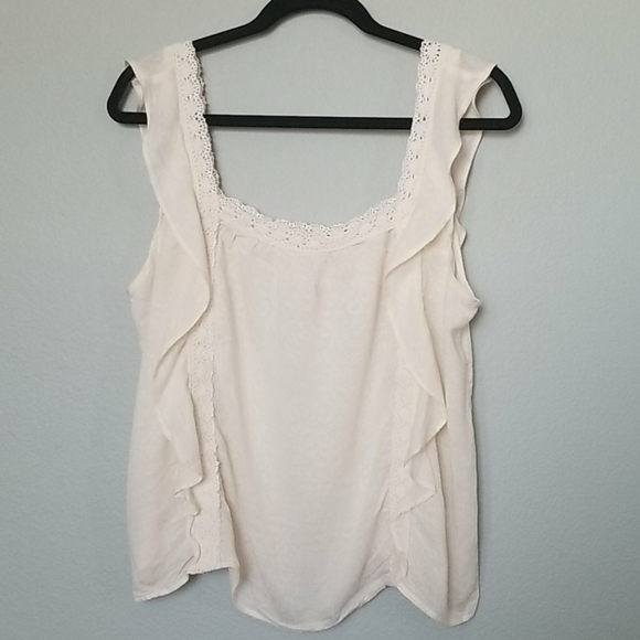 Xhilaration Tops - Xhilaration NWT XXL cream ruffle lace tank